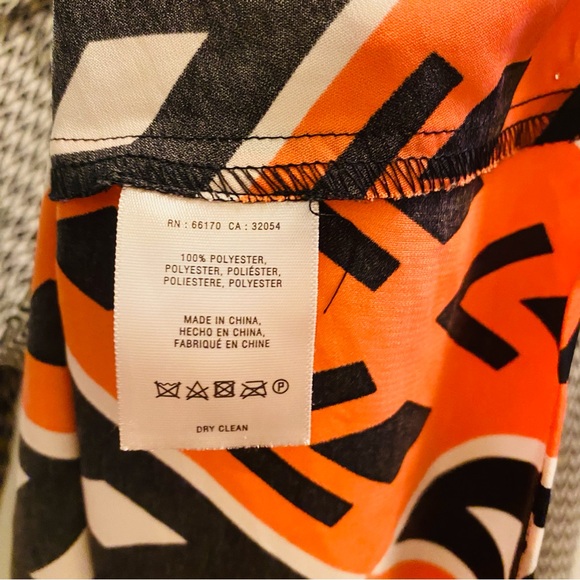 ⭐️ Maeve Anthropologie Chevron Geometric Blouse Top Shirt Size XS - Picture 6 of 6